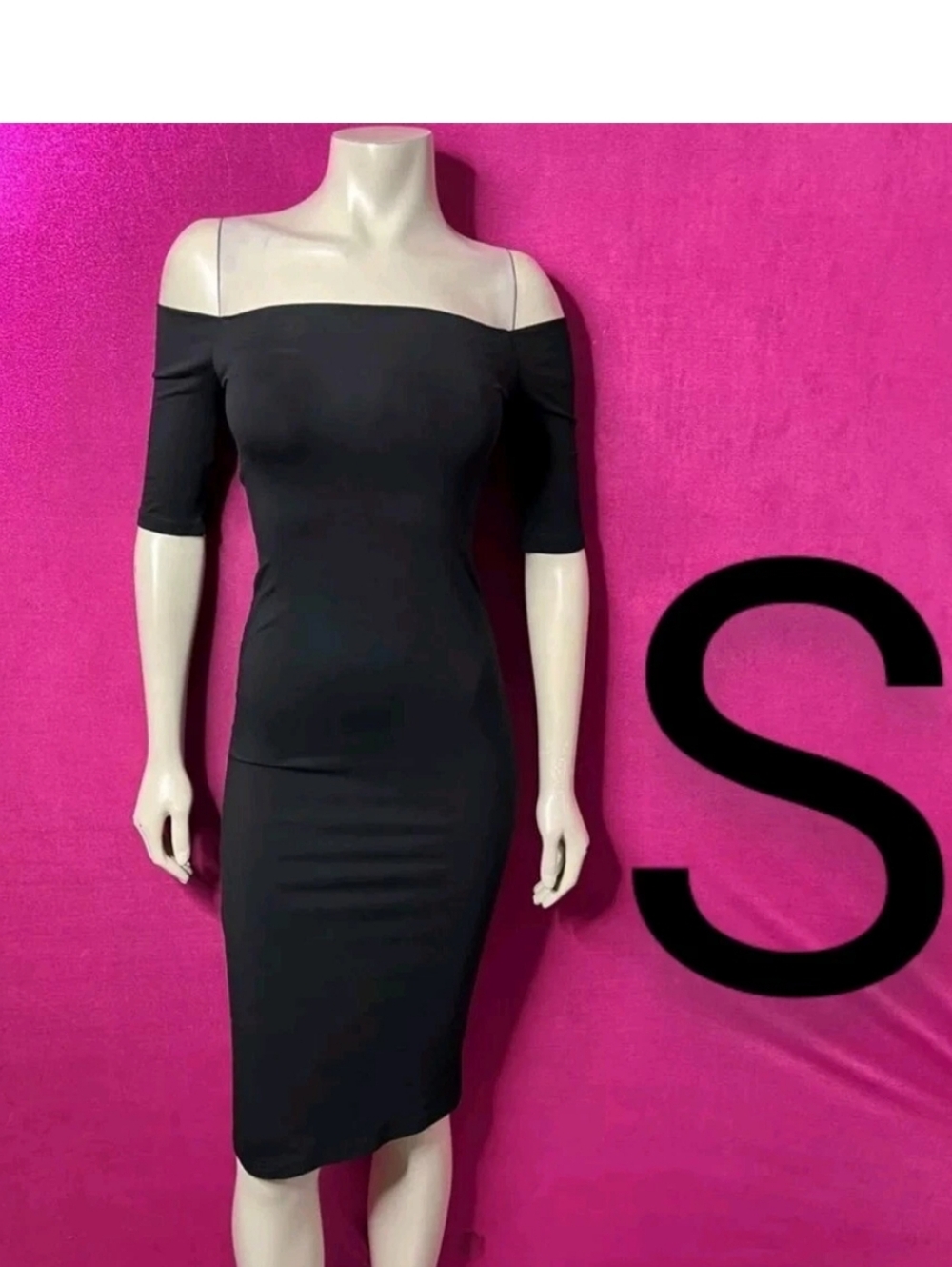 🆕Black Off Shoulder Seamless Midi Dress~Size S